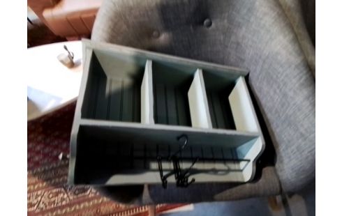 ETAGERE VERTE 3N +PATERES