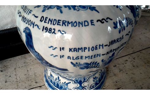 VASE DELFT GROSSES MODELL WEISS BLAU