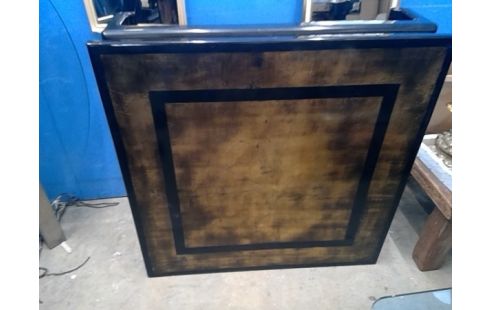 SALONTAFEL LAAG ZWART/GOUD GELAKT