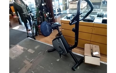 VELO D'APPARTEMENT DOMYOS ESSENTIAL 2 MANQUE 1 CACHE PIED