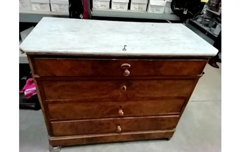COMMODE MARBRE NIII CLE