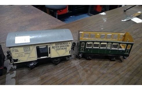 TRAIN MARKLIN 4PCS