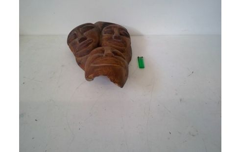 MASKER HOUT, 3 GEZICHTEN