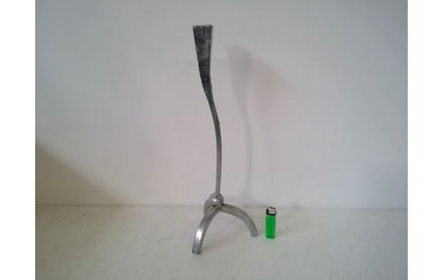 KANDELAAR GROOT METAAL, DESIGN