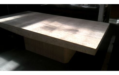 MESA DE SALÓN TRAVERTINO