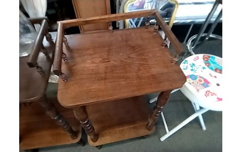 MEUBLE TÉLÉPHONE (MANQUE 1 MORCEAU)