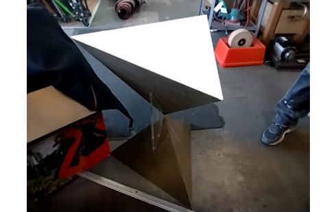 TABLE D'ÉBÉNISTE DESIGN