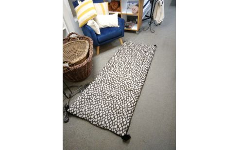 COUSSIN DÉCOR FEUILLES 74X195CM