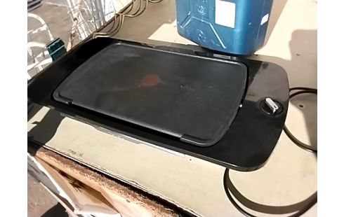 PLANCHA TEFAL