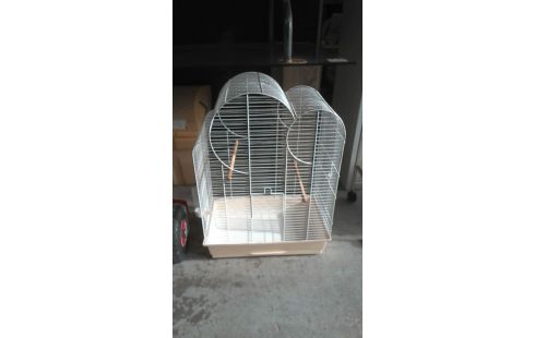 KÄFIG FÜR VOGEL