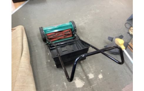 TONDEUSE A MAIN BOSCH AHM 38 G