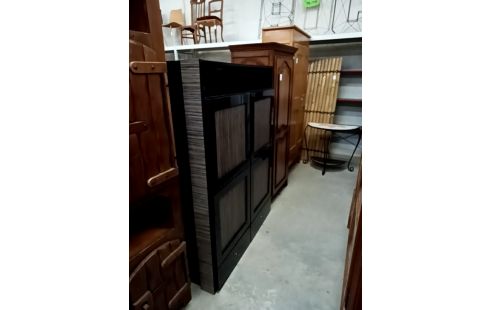 MEUBLE DE RANGEMENT 4 PORTES/ 2 TIROIRS