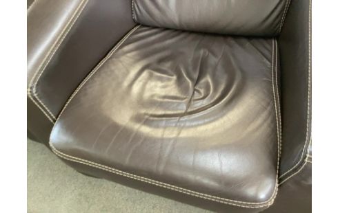 FAUTEUIL CUIR PLISSURE