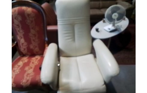 FAUTEUIL RELAX CUIR BEIGE