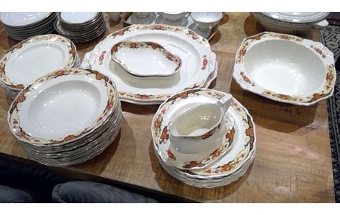 SERVICIO DE MESA INGLÉS