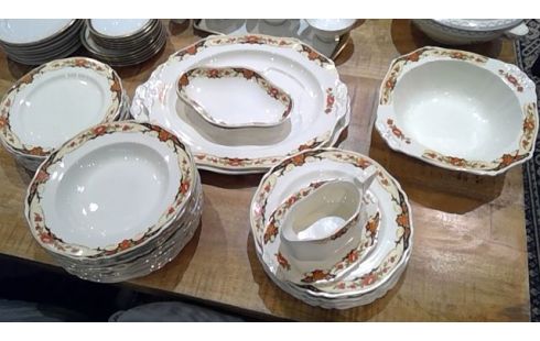 SERVICIO DE MESA INGLÉS
