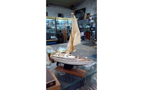 BOOT 1 IM DERZEITIGEN ZUSTAND