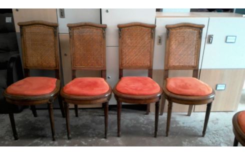 LOT DE 4 CHAISES
