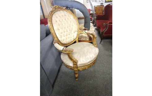 FAUTEUIL STYLE NAPOLEON III