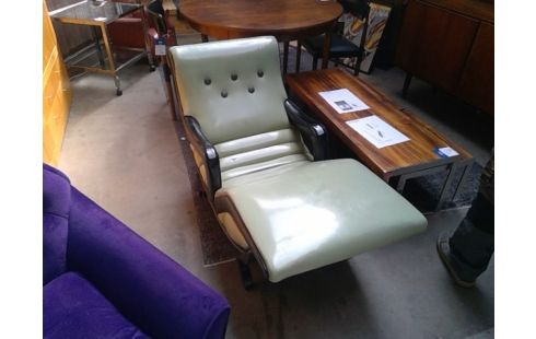 ZETEL LOUNGE/CONTOUR/JAREN VIJFTIG