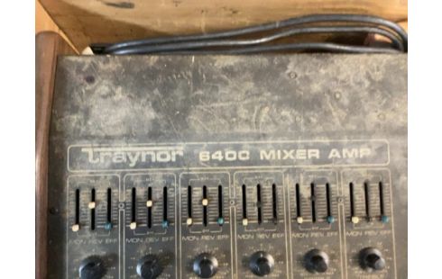 TABLE DE MIXAGE TRAYNOR 6400 MIXER AMP
