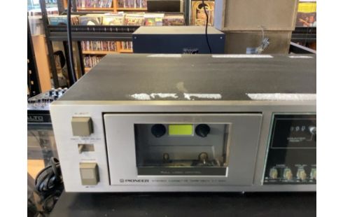 PLATINE K7 PIONEER CT 520 .