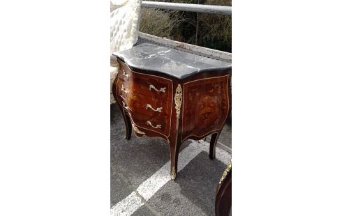 COMMODE ARBALETE 3 TIROIRS DESSUS MARBRE