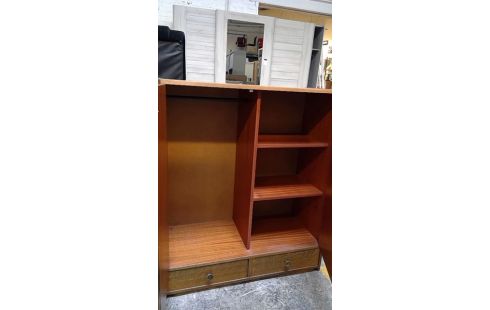 MEUBLE VINTAGE 2P / 2T +PIEDS