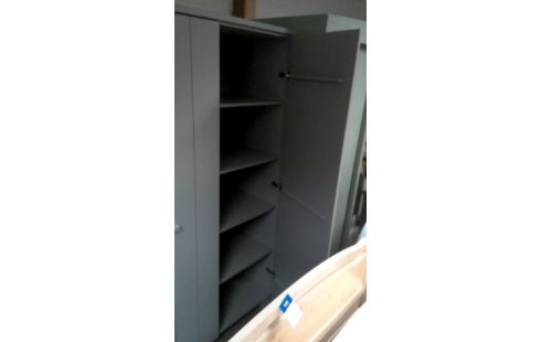 PENDERIE GRIS 3 PORTES