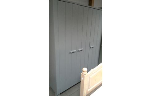 PENDERIE GRIS 3 PORTES