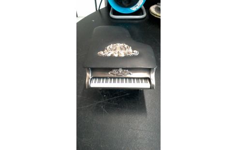 BOITE A BIJOUX BOITE A MUSIQUE PIANO