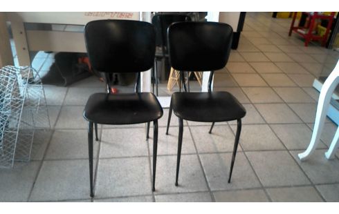 PAIRE DE CHAISES