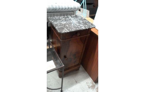 MEUBLE D'APPOINT  MARBRE   EN  L'  ETAT