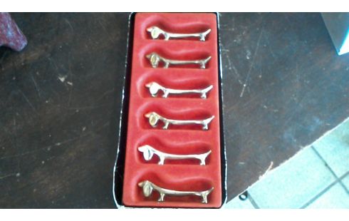 PORTE COUTEAUX TEQUEL  EP 1980