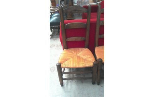 LOT DE 4 CHAISES