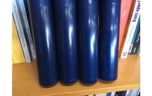 LOT DE 4 PIEDS LITS PLASTIQUE H22