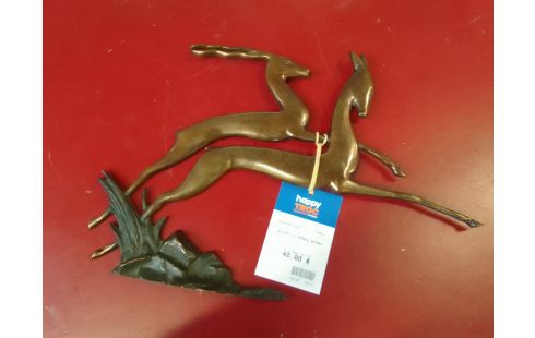 DECORATION MURALE BICHES