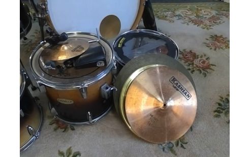 BATTERIE INSTRUMENT GRETSCH CAPELLE EN L'ETAT (MANQUE SUPPORT)