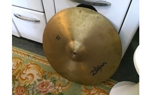 BATTERIE INSTRUMENT GRETSCH CAPELLE EN L'ETAT (MANQUE SUPPORT)