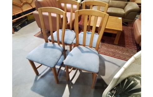 LOT DE 4 CHAISES DOSSIER HAUT ASSISE BLEU
