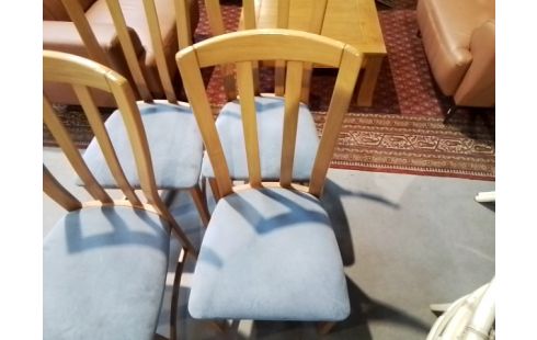 LOT DE 4 CHAISES DOSSIER HAUT ASSISE BLEU