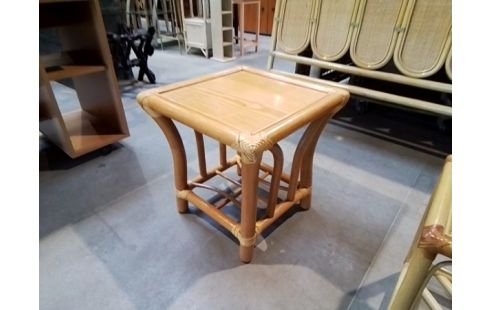 BOUT DE CANAPE ROTIN ORANGE