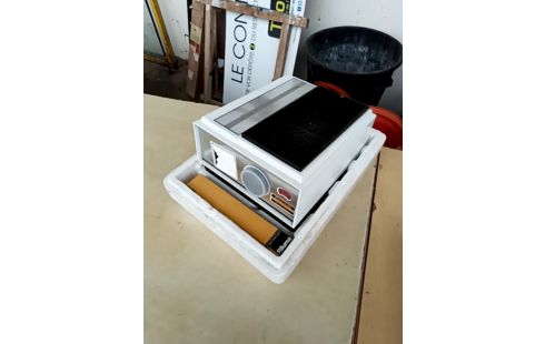 PROJECTEUR DIAPO BRAUN + ACC RES