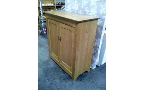 SCHRANK HOLZ HELL 2-TÜR. 2-EB.