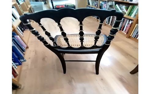 CHAISE ANCIENNE À BARREAUX VOUS ET CANNAGE