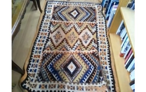 TAPIS LAINE MOTIF ORANGE 140X95