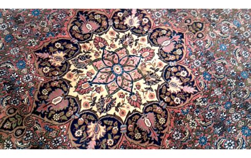 TEPPICH ROT BLAU
