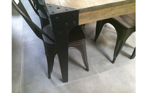 TABLE ST INDUSTRIEL