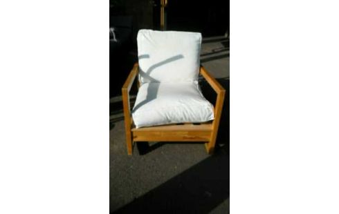 FAUTEUIL A BASCULE BOIS ET BLANC
