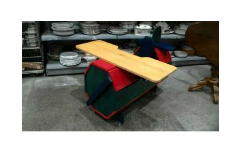 BUREAU ENFANT AVION
